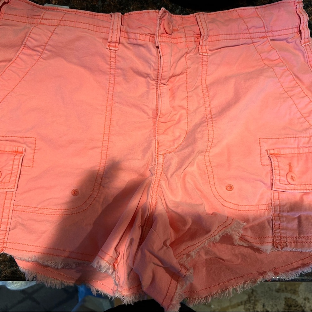 American Eagle Outfitters Coral-Pink Cargo Shorts